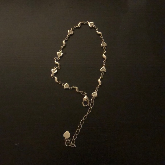 Stainless steel anklet with glow in the dark hearts. - Picture 1 of 6